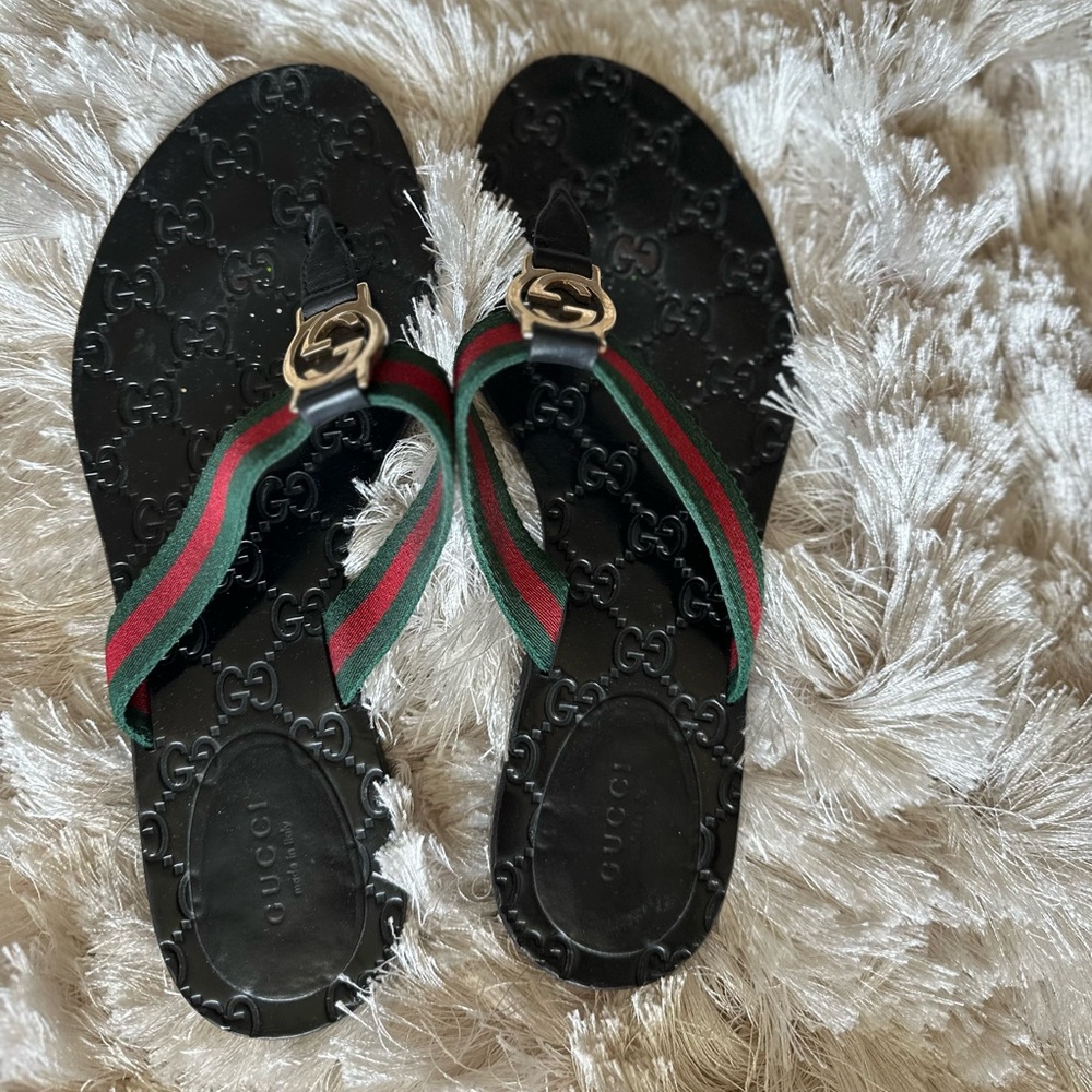 Gucci Kikka Thong Sandal